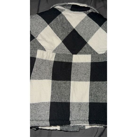 Max Studio Kids Sherpa Plaid Shacket - Picture 5 of 6